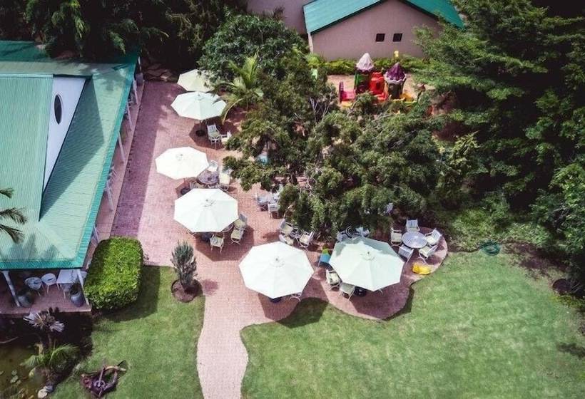 هتل Sandy's Creations Resort