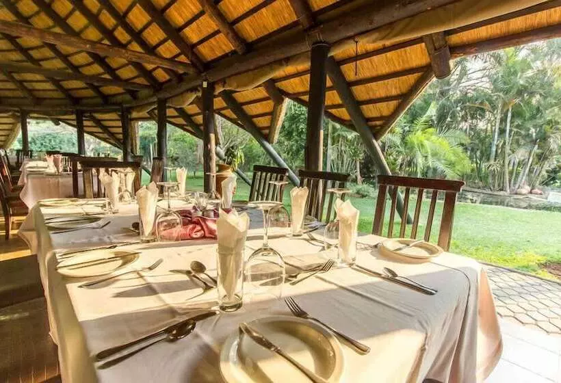 Hotelli Sandy's Creations Resort