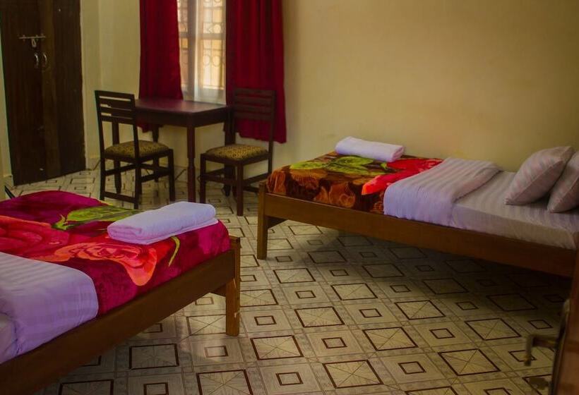 هتل Victoria View Inn