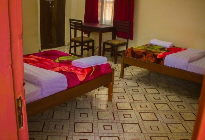 هتل Victoria View Inn