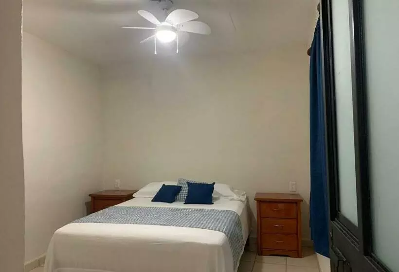 ペンション Posada San Jose   Tequila Centro