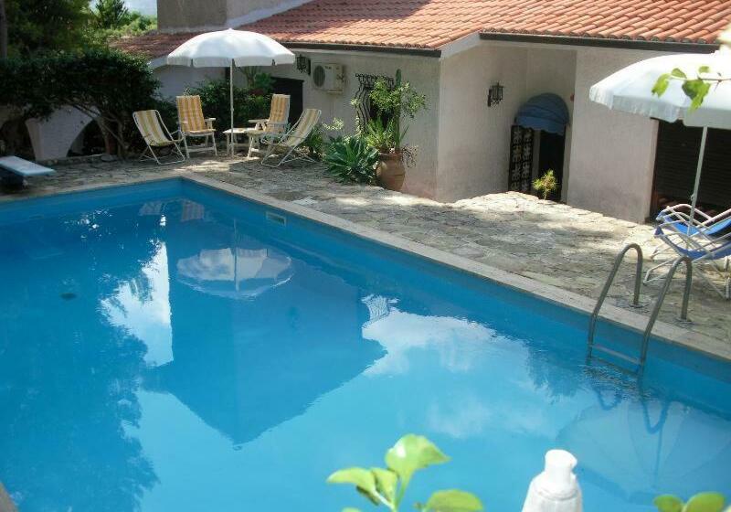 بنسيون Villa Africa