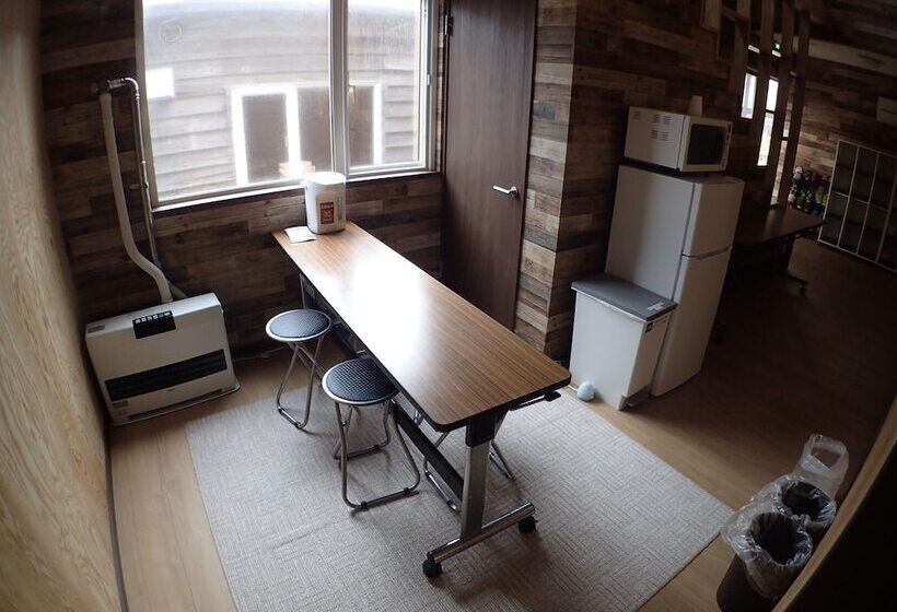 Rishiri Island Guesthouse 1721  Hostel