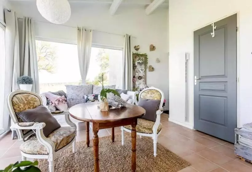 Aamiaismajoitus (B&B) Le Cœur Du Breuil