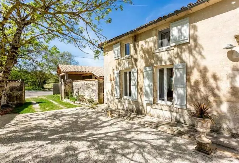 Aamiaismajoitus (B&B) Le Cœur Du Breuil