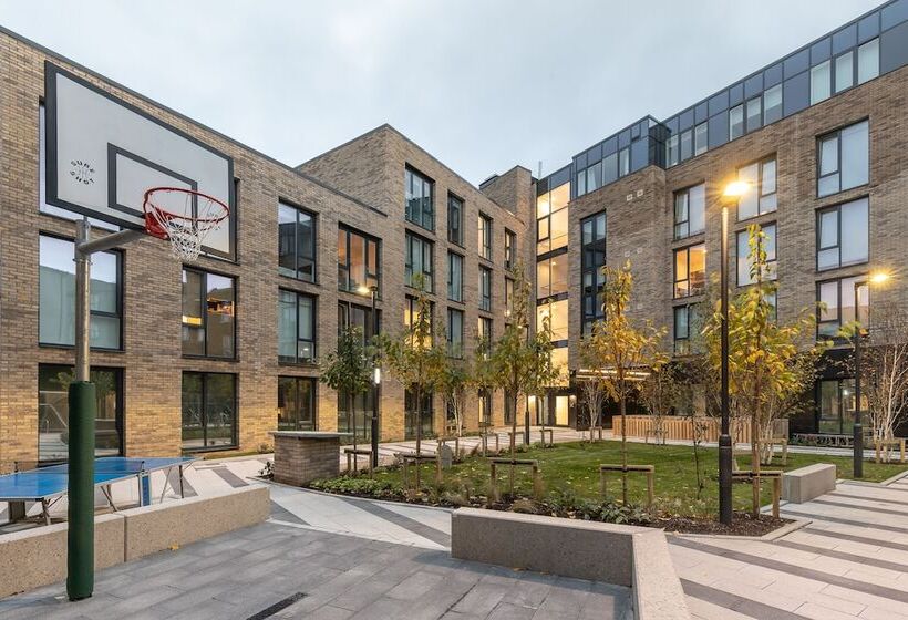 酒店 Destiny Student Dominick Place