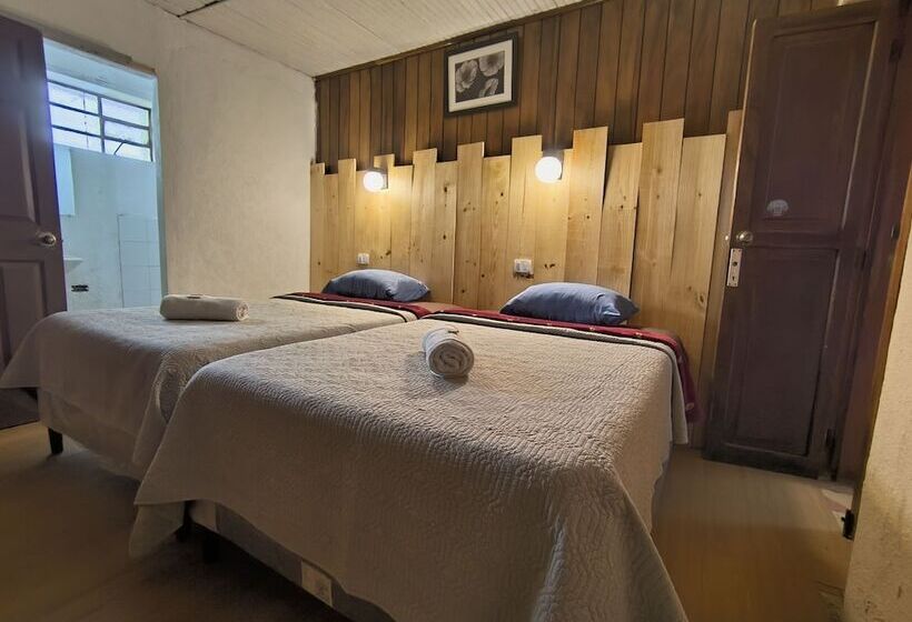 پانسیون Hostal Choja