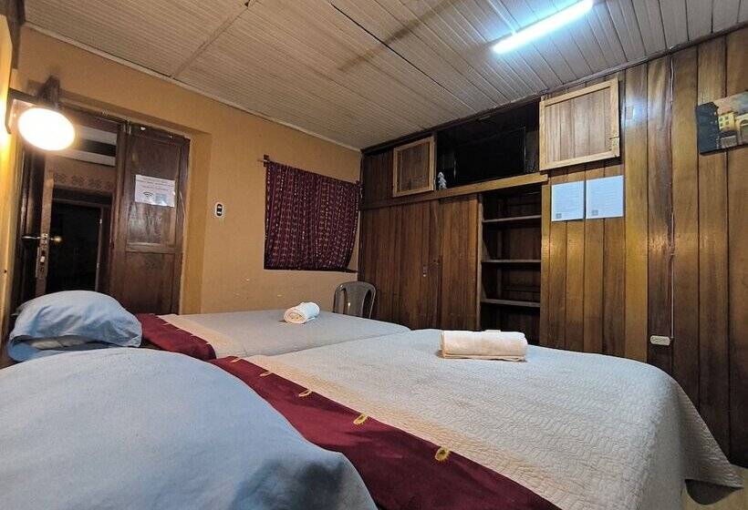 پانسیون Hostal Choja