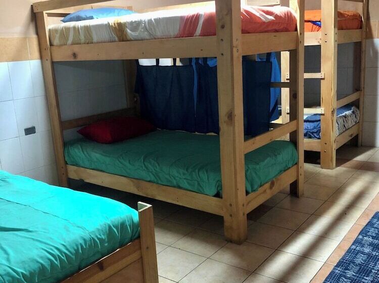 پانسیون Hostal Choja