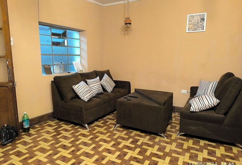 پانسیون Hostal Choja