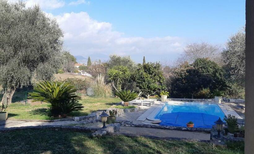 ペンション La Bastide Grassinque