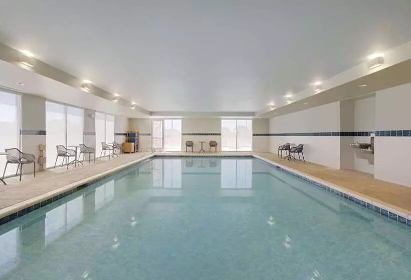 Hotelli Home2 Suites By Hilton Clovis