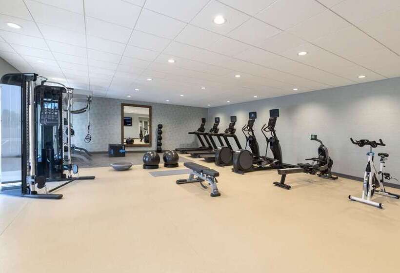 Hotel Home2 Suites By Hilton Clovis