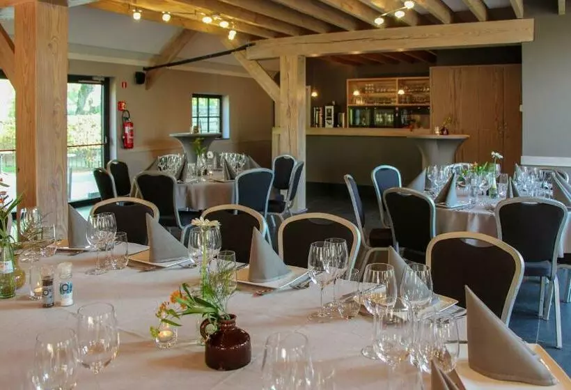 Aamiaismajoitus (B&B) Bouwelhoeve  T Schuur