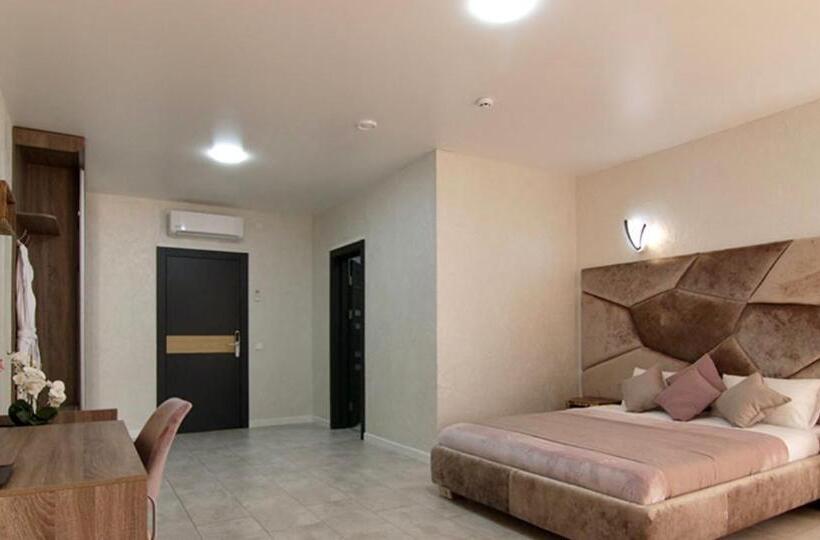 Otel Four Seasons In Carpathians