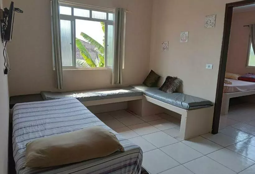 Majatalo Pousada Fênix,com Piscina  250 Metros Da Praia