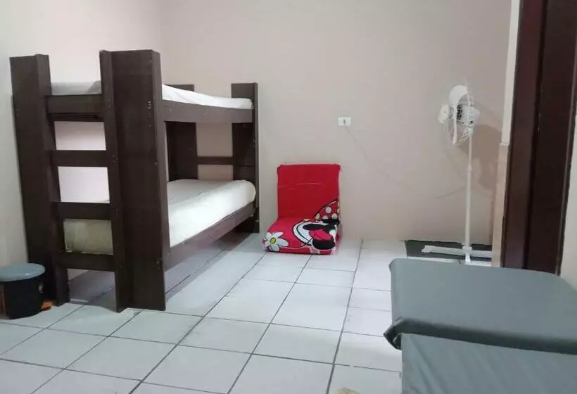 Majatalo Pousada Fênix,com Piscina  250 Metros Da Praia