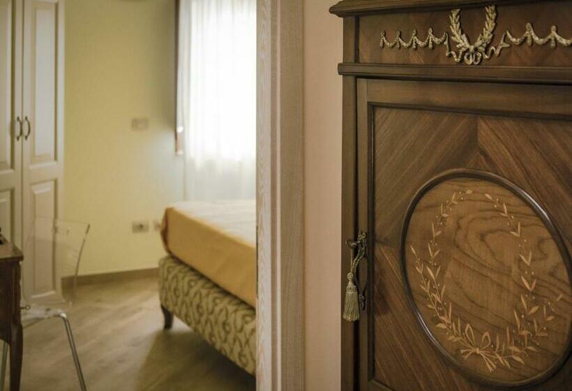 ホテル Agriturismo Ragozzino / De Marco