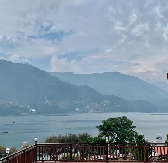 هتل Chino Pokhara