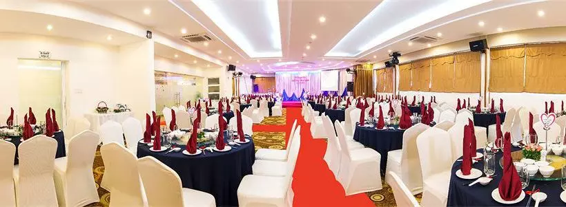 ホテル Ttc   Tan Binh