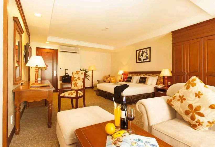 ホテル Ttc   Tan Binh