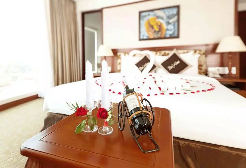 ホテル Ttc   Tan Binh