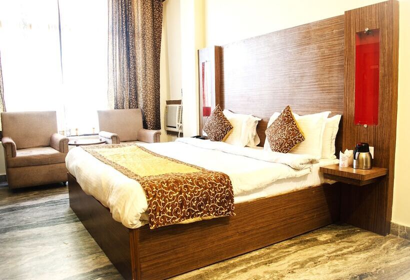 Brinjal Hotels, Haridwar