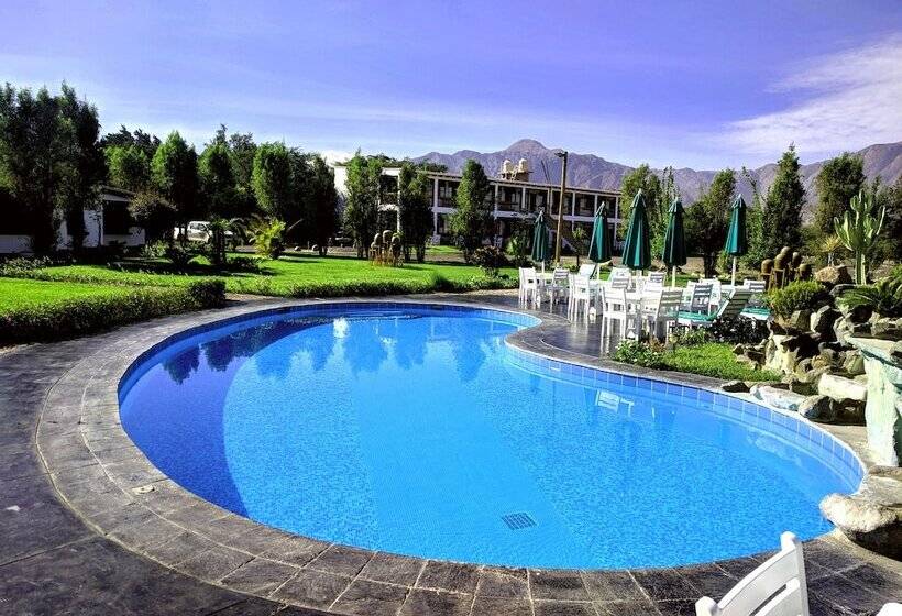 Отель Casa Hacienda Nasca Oasis