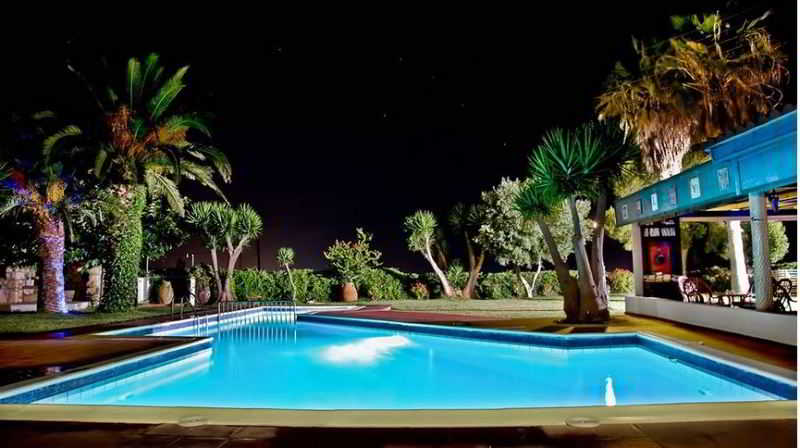 Отель Classic Apartments