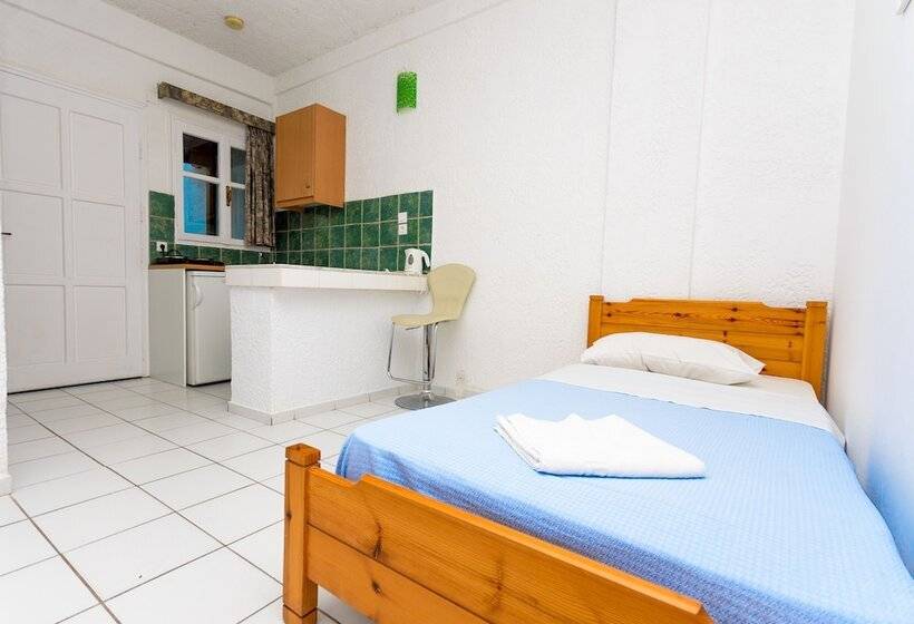 Отель Classic Apartments