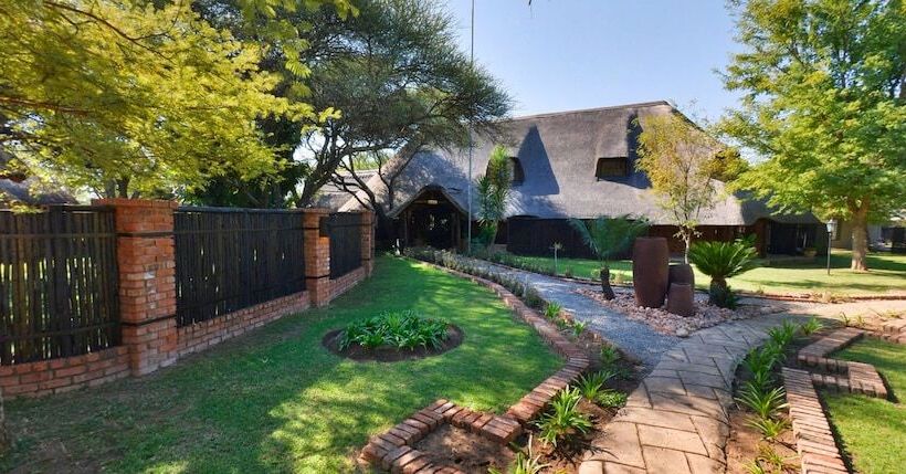 ホテル Ditholo Game Lodge