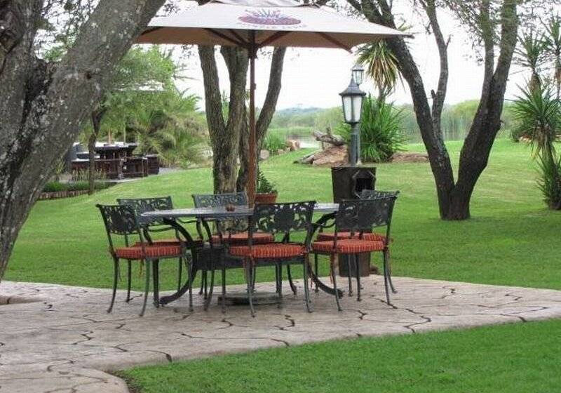 ホテル Ditholo Game Lodge