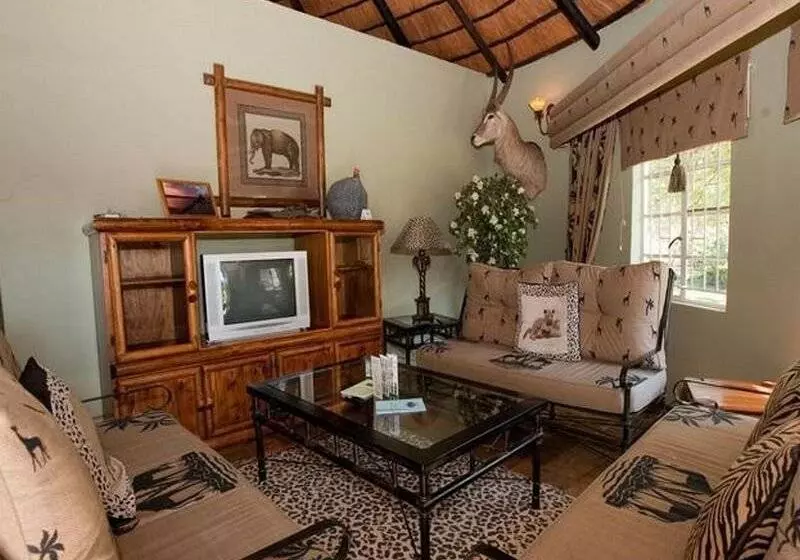 ホテル Ditholo Game Lodge