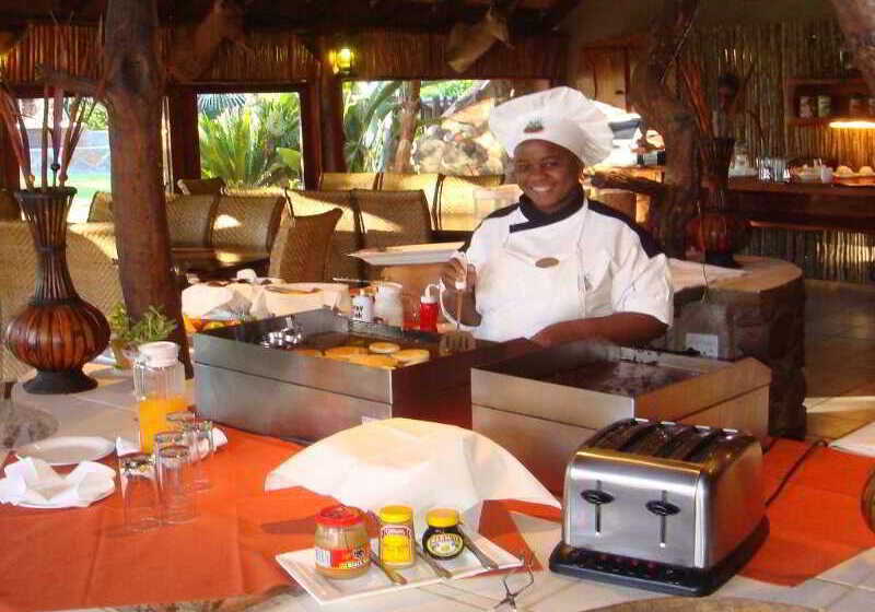 ホテル Ditholo Game Lodge