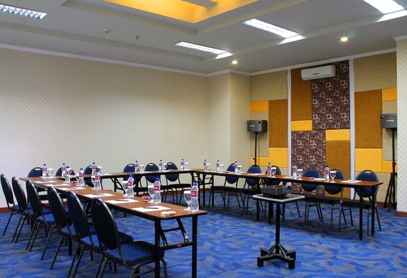 Favehotel Kusumanegara