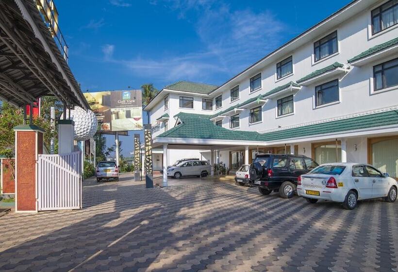 Golf View Hotel & Suites