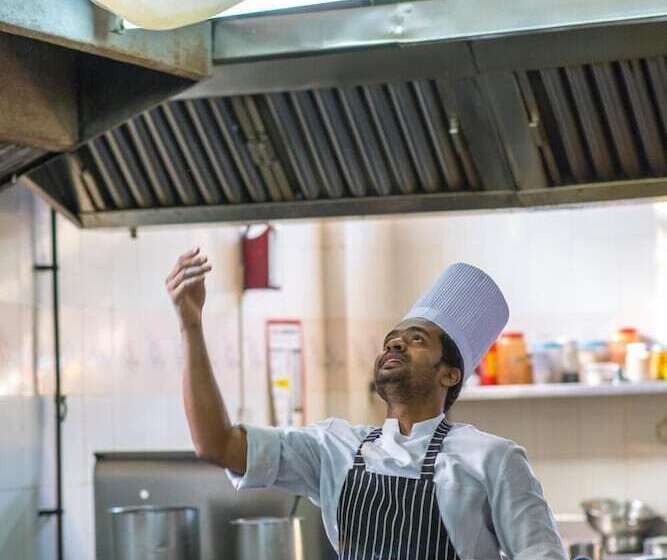 Golf View Hotel & Suites