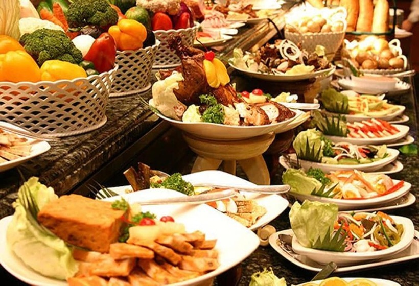 Golf View Hotel & Suites