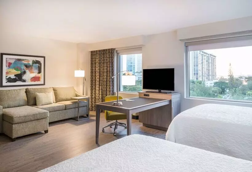호텔 Hampton Inn & Suites Miami Wynwood Design District
