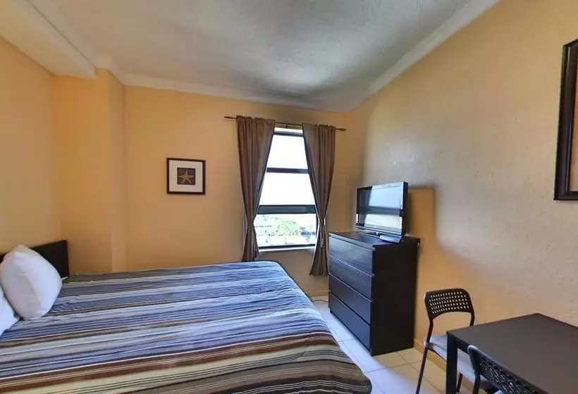 Hotelli Historic Hollywood Beach Resort