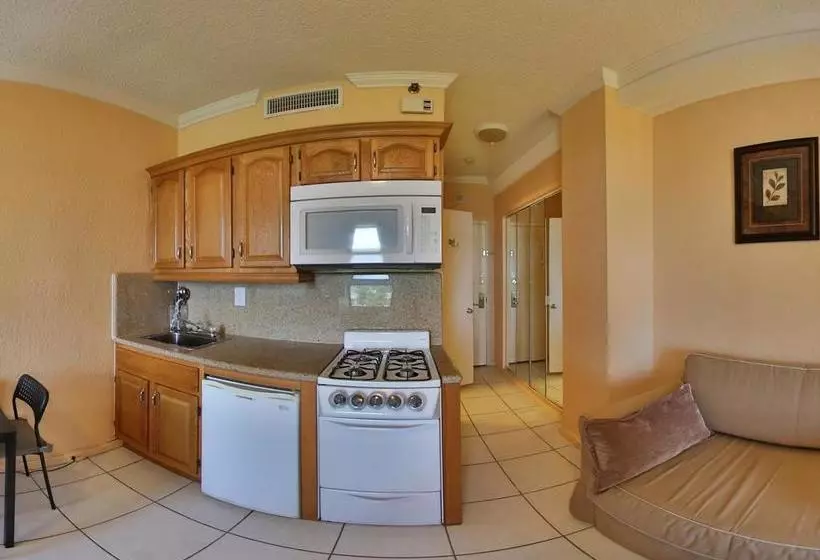 Hotelli Historic Hollywood Beach Resort