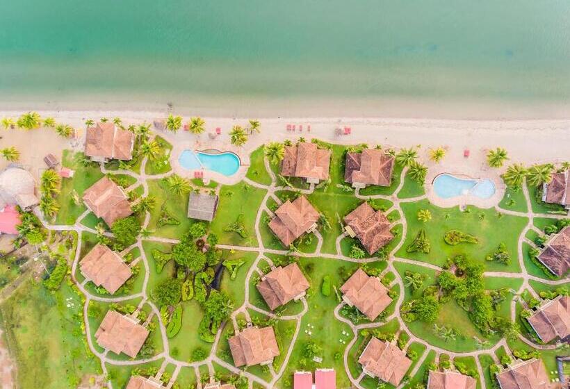 ホテル Hopkins Bay Belize a Muy'Ono Resort