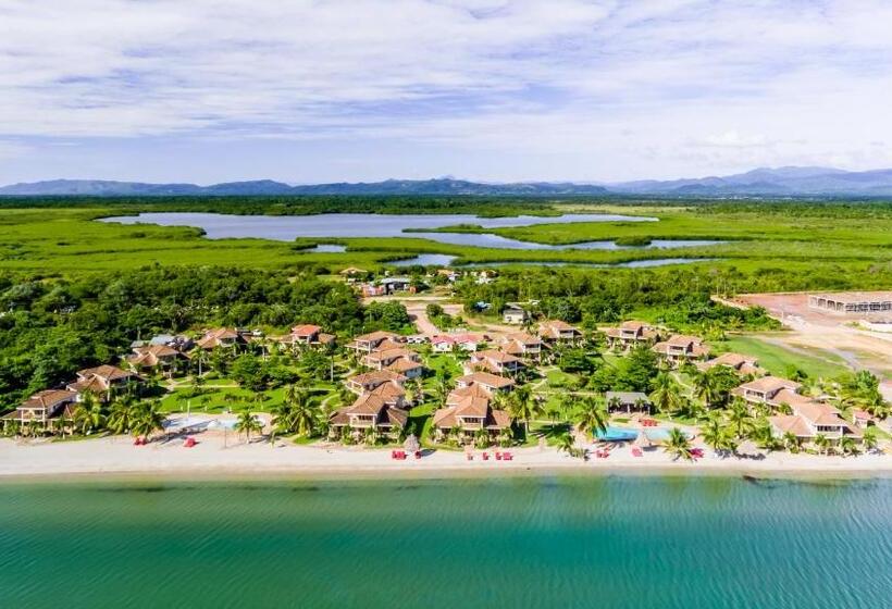 ホテル Hopkins Bay Belize a Muy'Ono Resort
