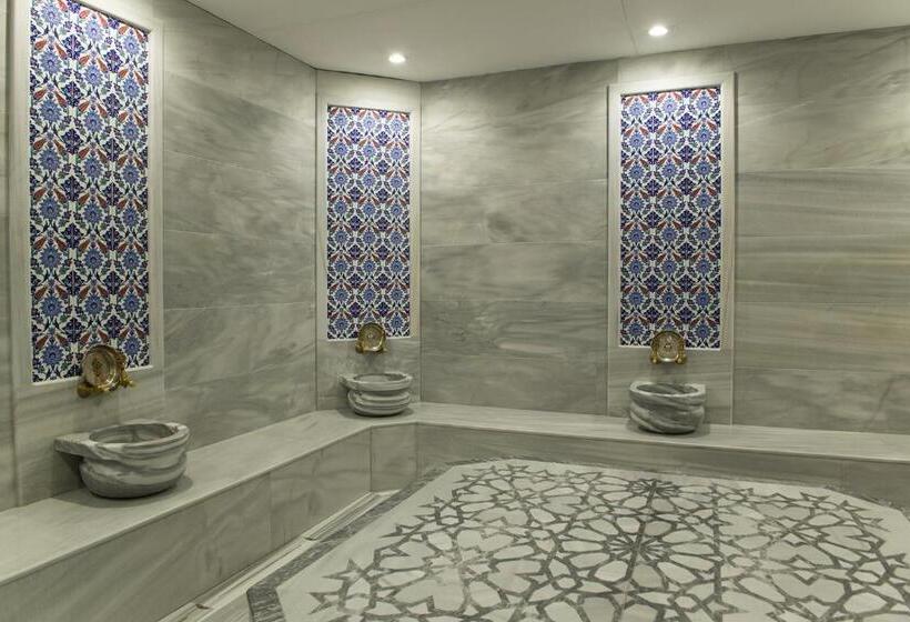 هتل Le Monde Beach Resort & Spa