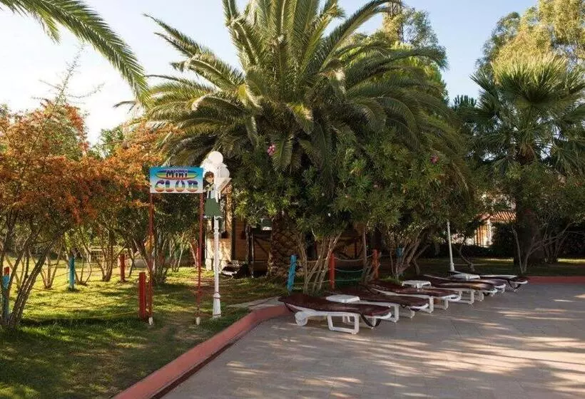 Hotel Le Monde Beach Resort & Spa