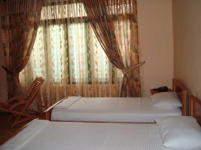 ホテル Lux Etoils & Pool