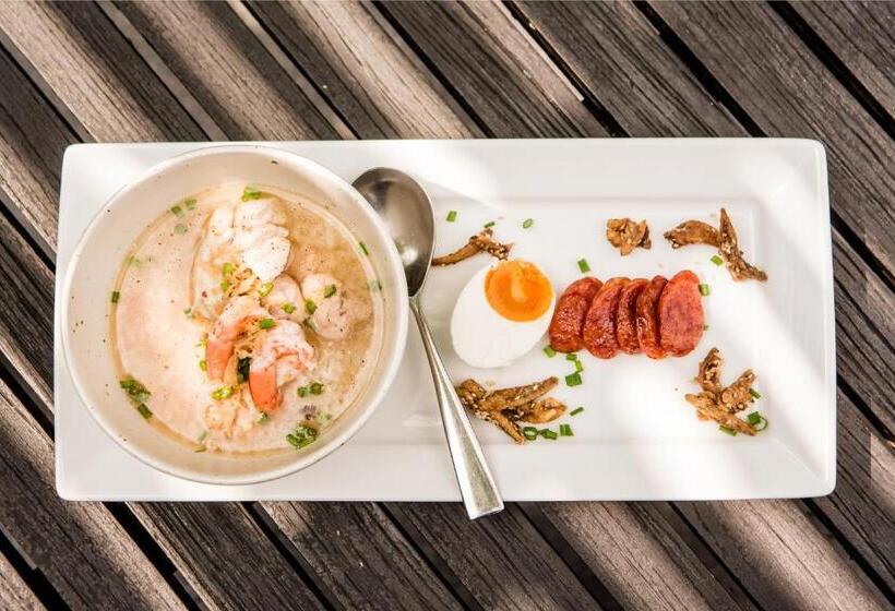 هتل Muthi Maya Forest Pool Villa Resort