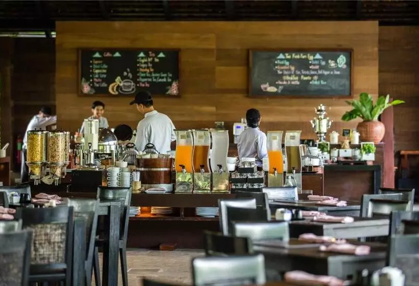 Hotelli Muthi Maya Forest Pool Villa Resort