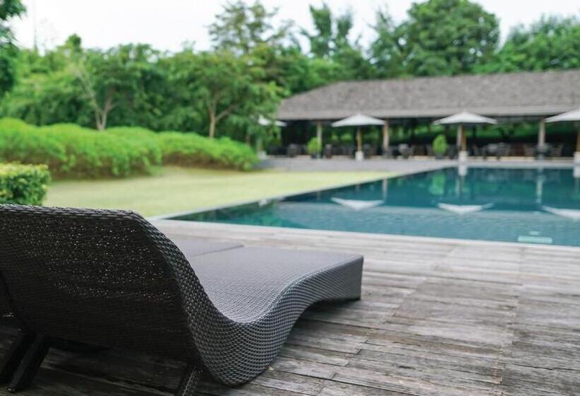 هتل Muthi Maya Forest Pool Villa Resort