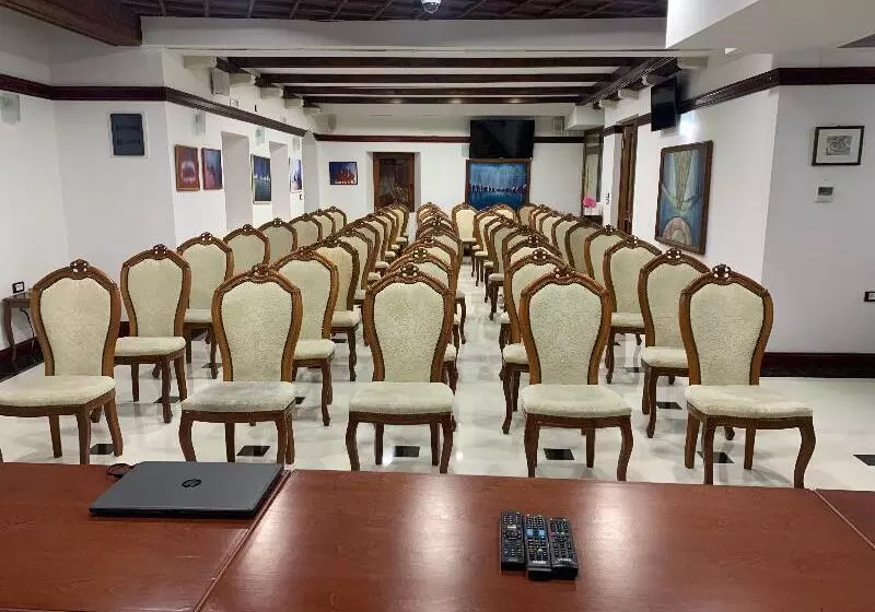 酒店 Palata Venezia